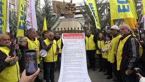 Milli Eğitim Bakanlığı Önünde, Şiddetsiz Okul Deklarasyonumuzu Açıkladık
