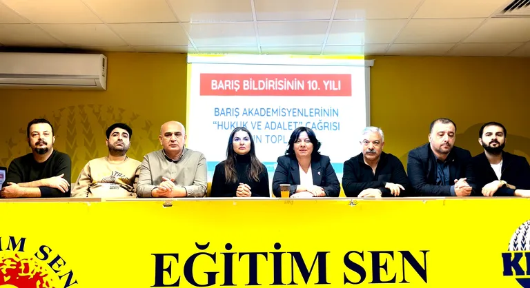 Hukuksuzluk Derhal Son Bulmalı, İhraç Edilen Barış Akademisyenleri Görevlerine Derhal İade Edilmelidir!