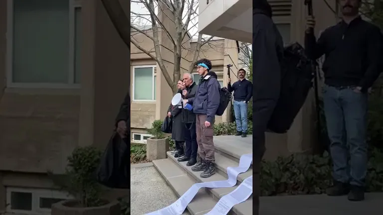 Eğitim Sen Genel Başkanı Kemal Irmak, Eğitim Hakları Gasp Edilen Hacettepe Üniversitesi Öğrencilerine Destek Verdi