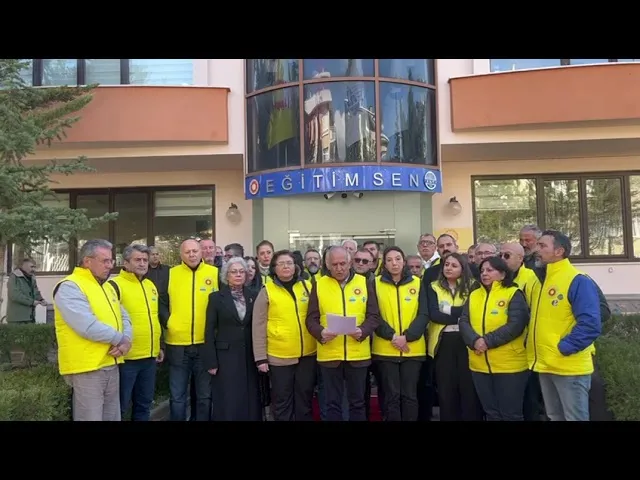 Eğitim Sen Genel Meclisi, İran’a Yönelik Saldırıları ve Okulların Hedef Alınmasını Protesto Etti