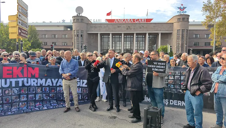 10 EKİM KATLİAMINI UNUTMAYACAĞIZ, UNUTTURMAYACAĞIZ!