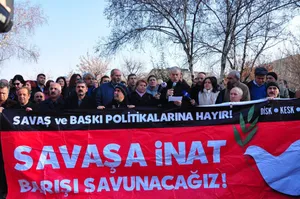 Savaşa İnat Barışı Savunacağız!
