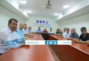 AKP Faşizmi Ülkemizi Hızla Uçuruma Sürüklüyor!