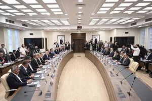 Hükümetin Hepimizi Yok Sayan İLK TEKLİFİNE İLK UYARI için  Tüm Kamu Emekçilerini 16 Ağustos’ta G(ö)reve Çağırıyoruz!