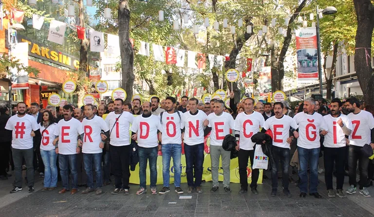 Eğitim Sen: Hukuksuz İhraçlar ve Haksız Açığa Almalar Derhal Son Bulmalı, OHAL ve KHK Hukuksuzluğuna Son Verilmelidir!