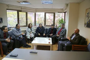 Sustukça Kapınız Birer Birer Çalınacak!