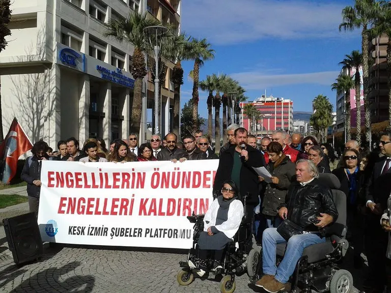 Engelsiz Bir Yaşam İçin Sadece 3 Aralık’ta Değil,  Her Zaman Engellilerin Yanındayız!