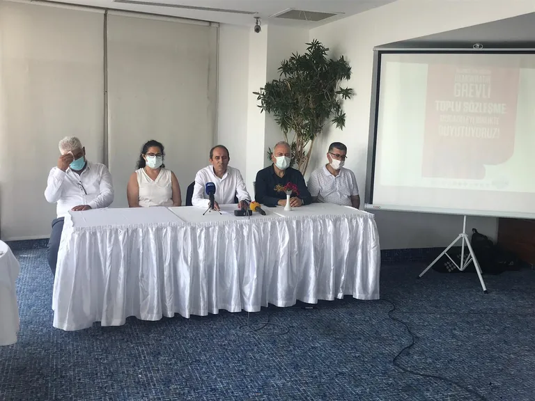 #TİStalebim, taleplerimiz: İnsanca Yaşam-Güvenceli İş-Güvenli Gelecek!