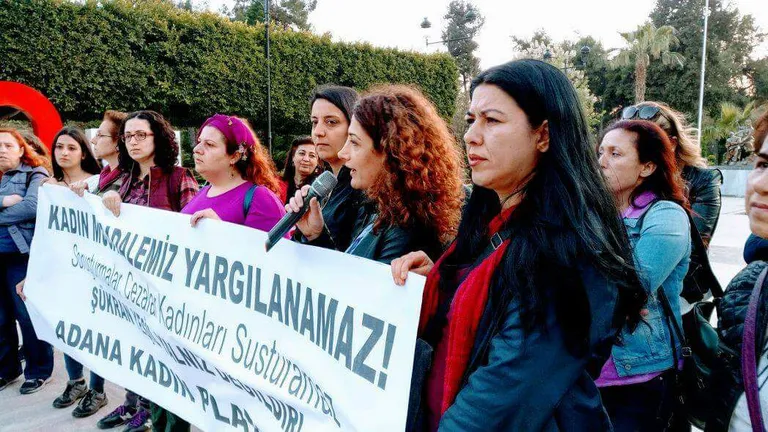 Kadın Mücadelemiz Yargılanamaz!