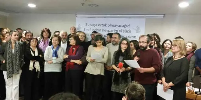 Eğitim Sen: Hukuka Karşı Bayrak Açan YÖK’e, Üniversite Yönetimlerine ve Akademisyenlere Sesleniyoruz: Siyasi Gücünüz Tükenecek, Kalkanlarınız Düşecek!