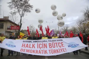 Merkezi Bütçe Değerlendirmemiz: Savaşın, Rantın, Yağmanın Faturası Emekçiye!
