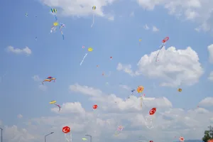 Çaycuma Uçurtma Şenliğimiz Kültür ve Sanat Şenliğine Dönüştü