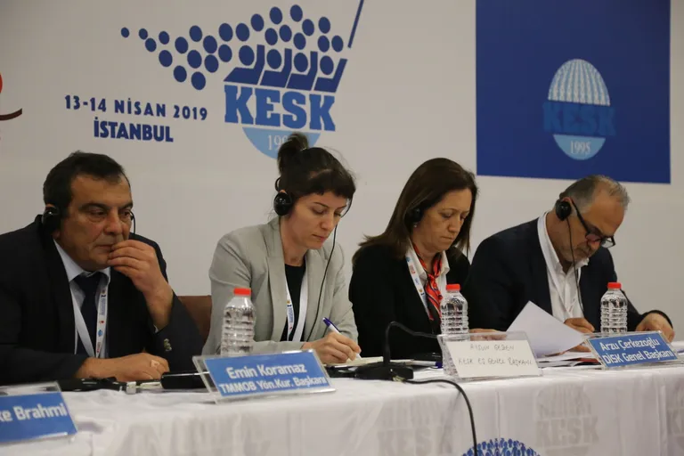 TMMOB II. Ortadoğu Barış Konferansı'ndaydı