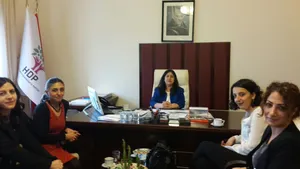 KESK'li Kadınlar CHP ve HDP'yi Ziyaret Etti!