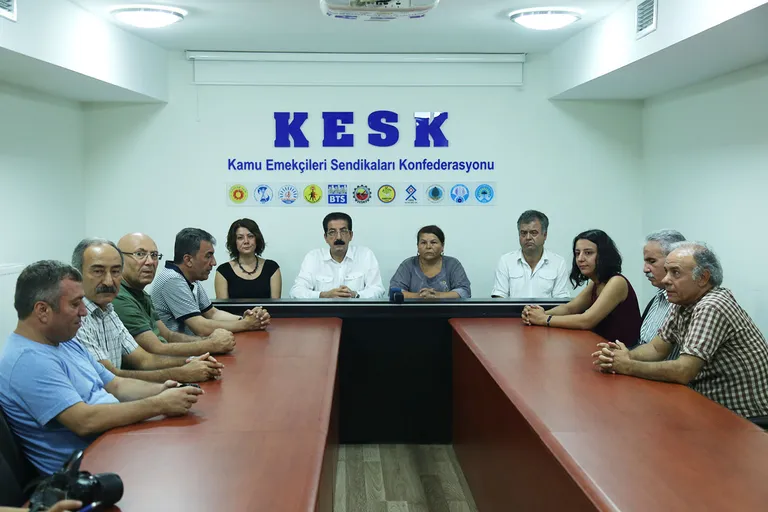 “Kandırılanlar” Kamu Emekçilerinden Hesap Soruyor!