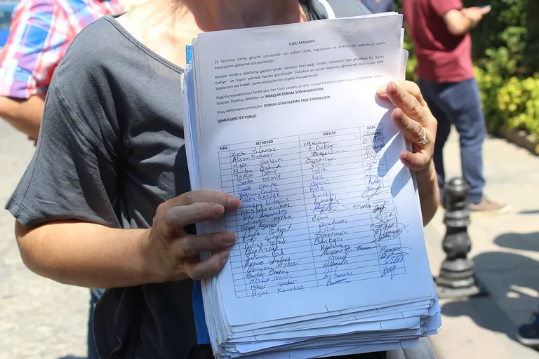 10 Bin İmza İstanbul Valiliği'ne Verildi!