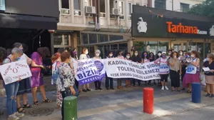 Aile ve Sosyal Hizmetler Bakanı Derya Yanık Derhal İstifa Etmelidir!