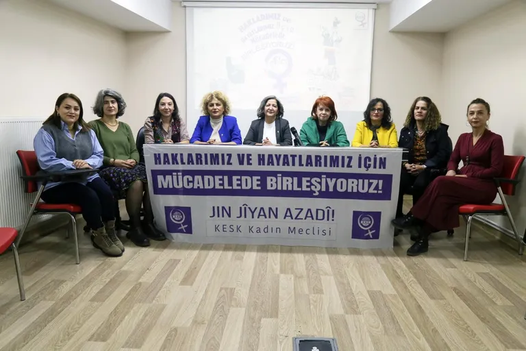 Yoksulluk ve Şiddet Karşısında Haklarımız ve Hayatlarımız İçin Mücadelede Birleşiyoruz!