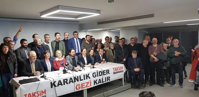 Gezi’yi Lekelemeye Yönelik Beyhude Çabalarınızı Reddediyoruz!