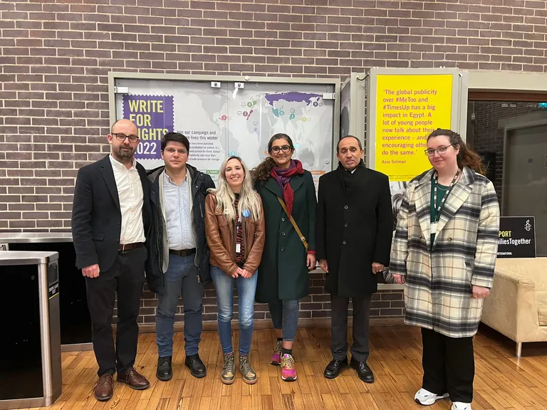 İngiltere'de emek meslek örgütleri ile siyasi parti temsilcilerine ziyarette bulunduk.