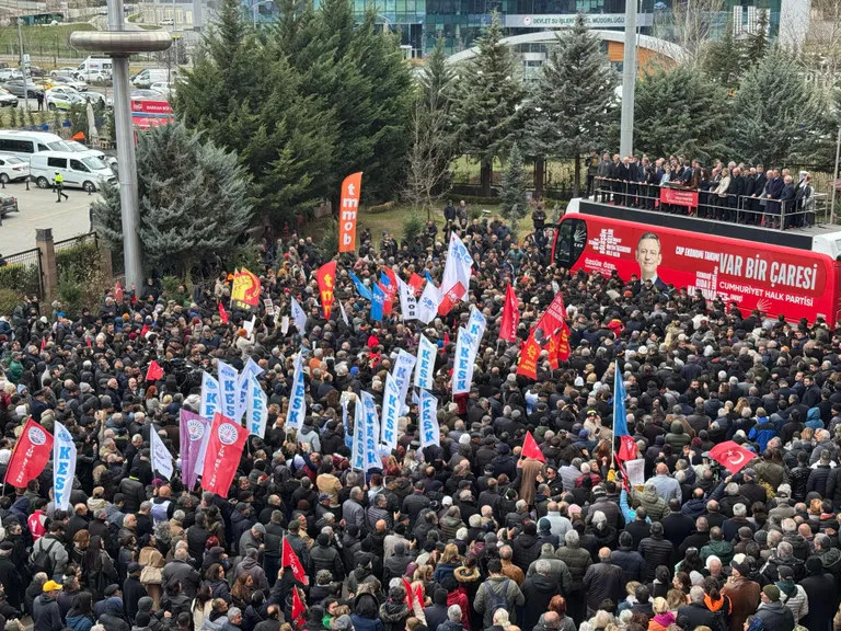 Kurtuluş Yok Tek Başına,  Ya Hep Beraber Ya Hiçbirimiz!