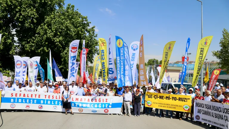KAPI KULU DEĞİL, EMEKÇİYİZ! İktidarın Sefalet –Yoksulluk- Güvencesizlik Teklifine Karşı G(Ö)REVDEYİZ!