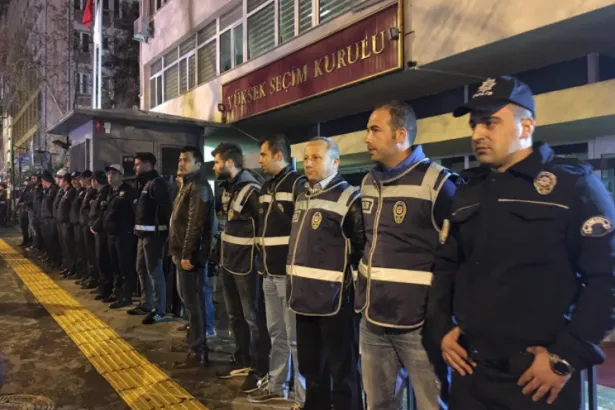 Halkın, Emekçilerin İradesinin Gasp Edilmesine HAYIR!