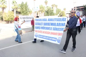 ADANA 22 KASIM Bütçemitingi22.jpg