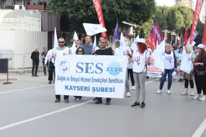 ADANA 22 KASIM Bütçemitingi31.jpg