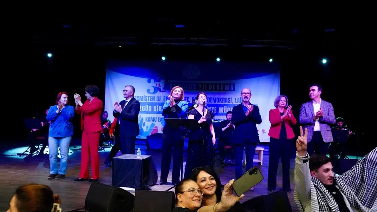 KESK’in 30.Kuruluş Yıldönümü Tüm Emekçilere Kutlu Olsun!