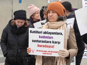 10 OCAK ANKARA KADIN MİTİNGİ-44.jpg