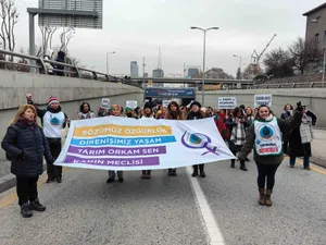 10 OCAK ANKARA KADIN MİTİNGİ-49.jpg