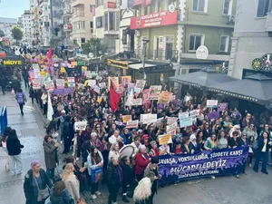 8 mart 2026 izmir-8-mart.jpeg