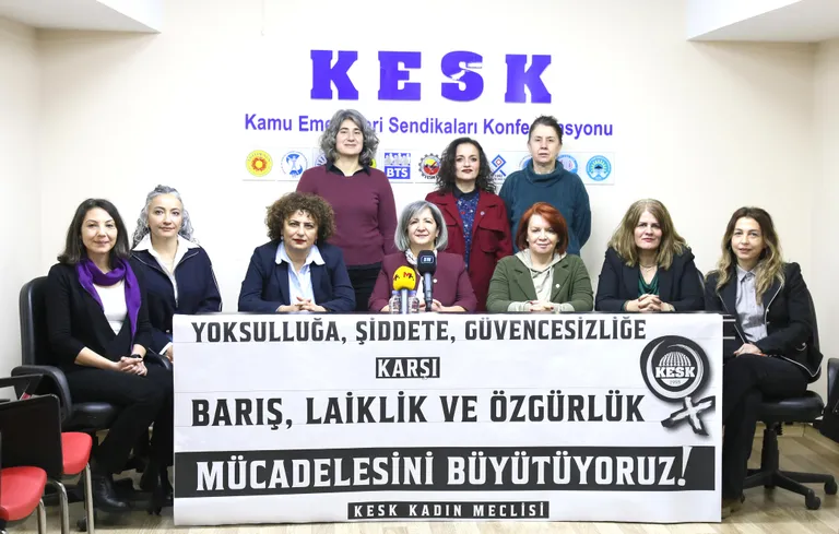 YOKSULLUĞA, ŞİDDETE, GÜVENCESİZLİĞE KARŞI BARIŞ, LAİKLİK VE ÖZGÜRLÜK MÜCADELESİNİ BÜYÜTÜYORUZ!