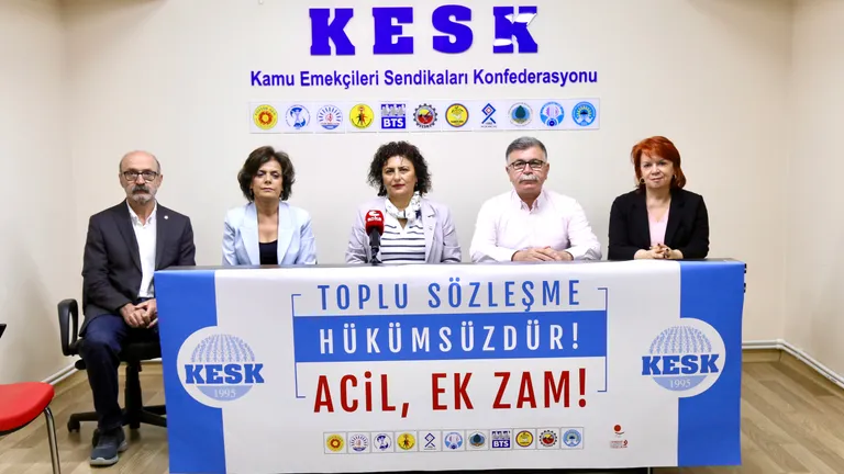 Maaşlarımız Buharlaştı, Geçinemiyoruz! İnsanca Yaşam İçin ACİL EK ZAM İSTİYORUZ!